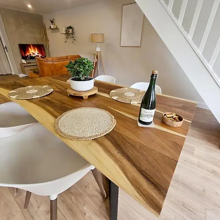 Сasa de vacaciones La Parenthese Normande, Location Maison Avec Jardin *