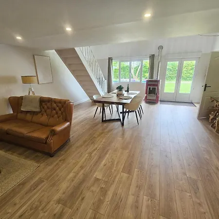 Дом отдыха La Parenthese Normande, Location Maison Avec Jardin Мервиль-Франсвиль