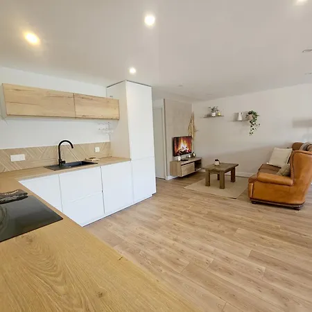Дом отдыха La Parenthese Normande, Location Maison Avec Jardin