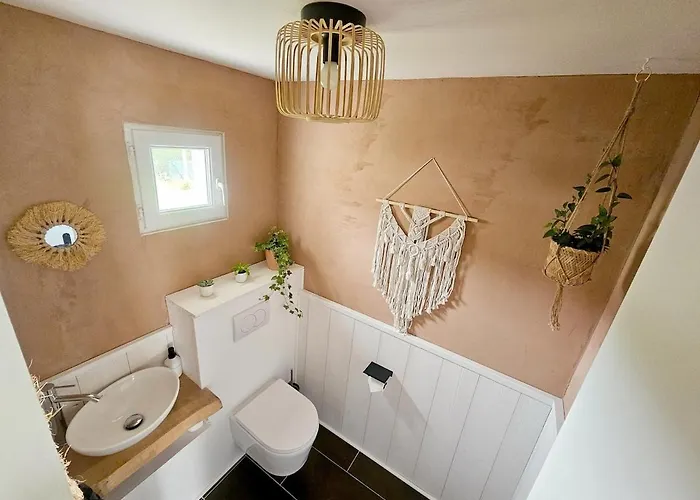 La Parenthese Normande, Location Maison Avec Jardin Holiday home *