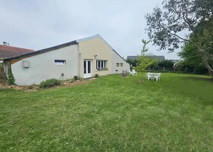Holiday home La Parenthese Normande, Location Maison Avec Jardin *